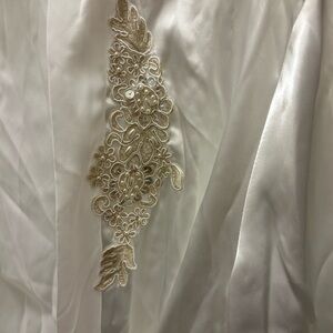 Linea Donatella silk robe with appliqué and tie front